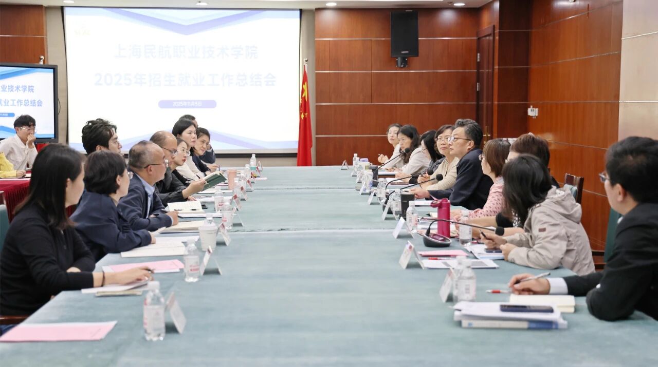 韩国大尺度巜偷欢2