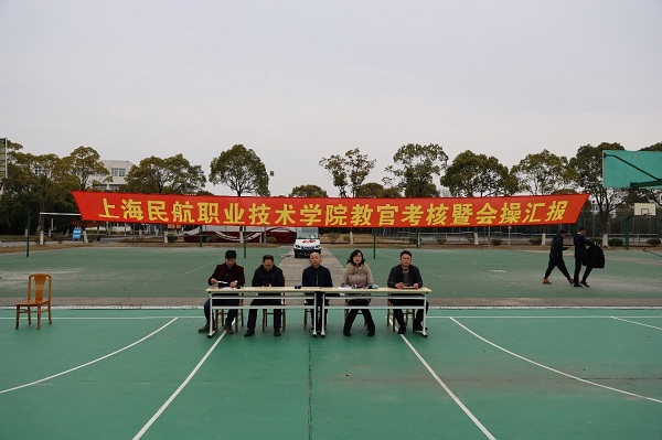 韩国大尺度巜偷欢2