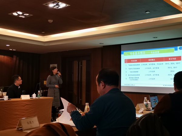 韩国大尺度巜偷欢2