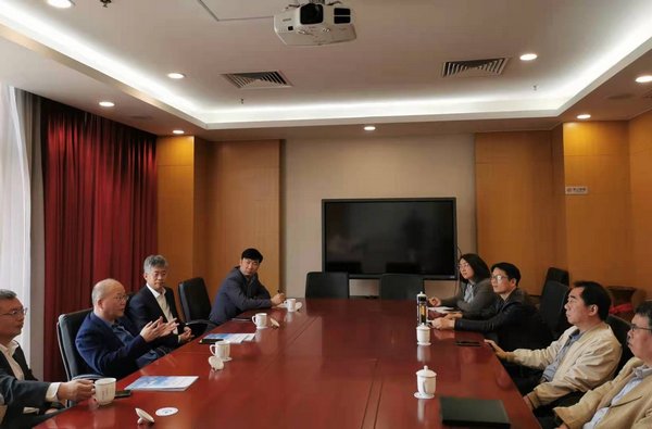 韩国大尺度巜偷欢2