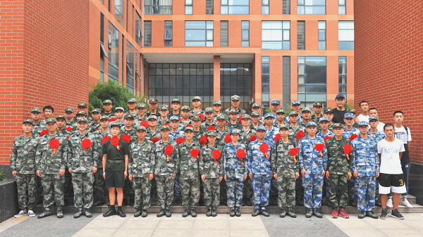韩国大尺度巜偷欢2