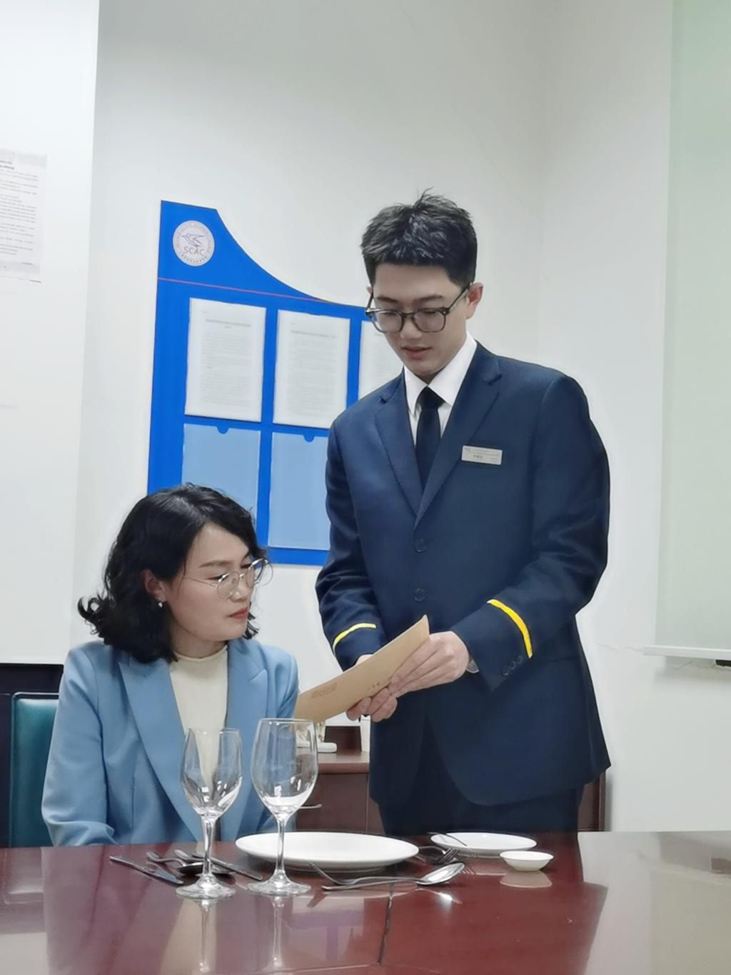 韩国大尺度巜偷欢2