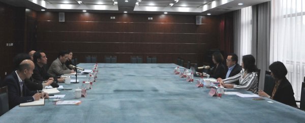 韩国大尺度巜偷欢2