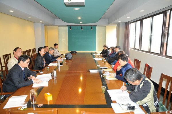 韩国大尺度巜偷欢2
