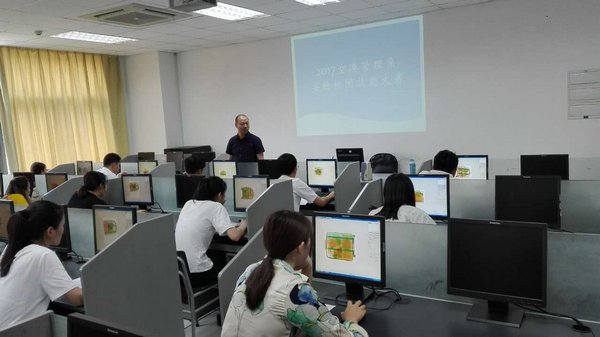 韩国大尺度巜偷欢2
