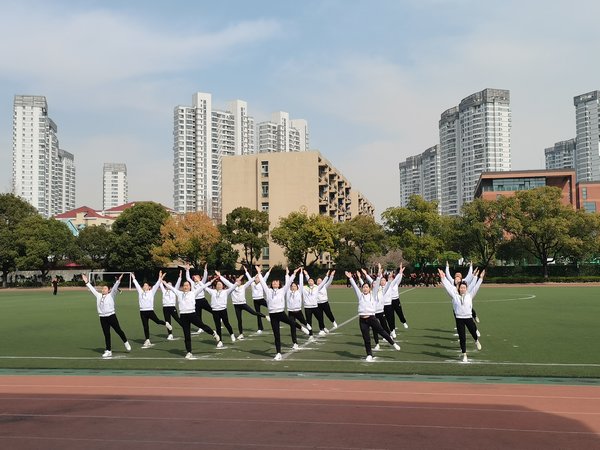 韩国大尺度巜偷欢2