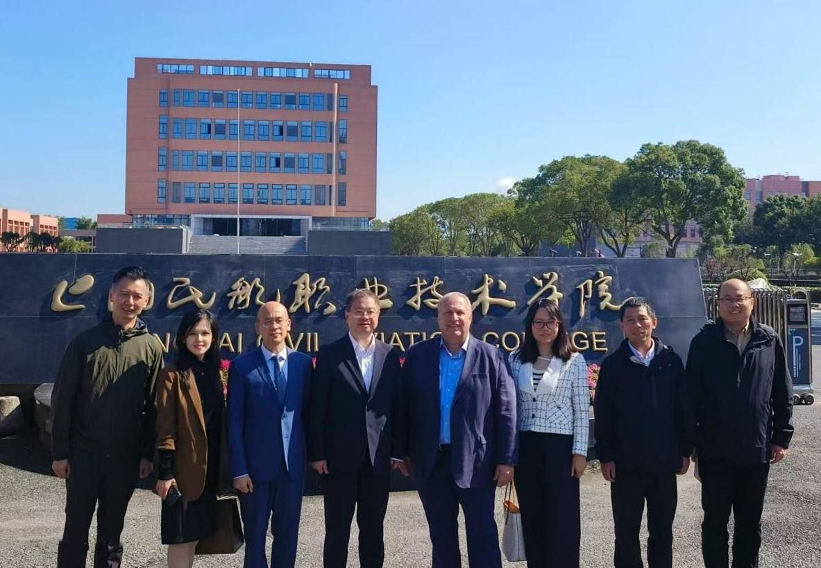 韩国大尺度巜偷欢2