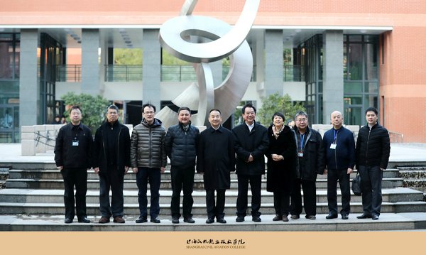 韩国大尺度巜偷欢2