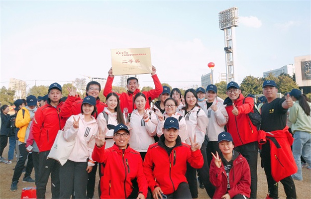 韩国大尺度巜偷欢2