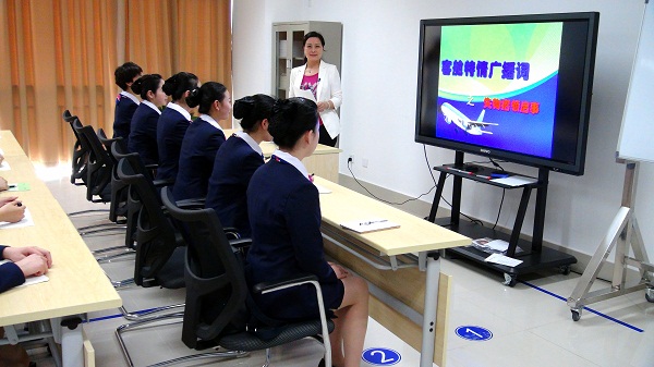 韩国大尺度巜偷欢2