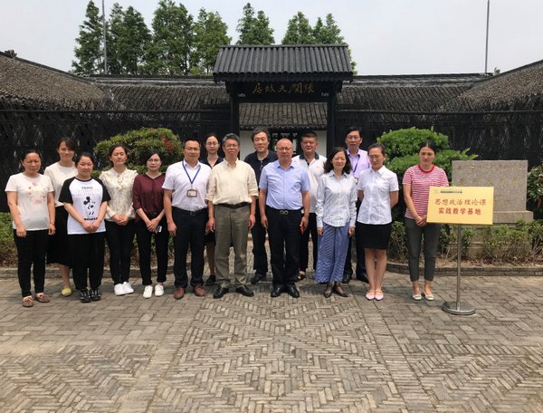 韩国大尺度巜偷欢2