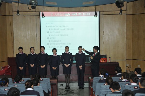 韩国大尺度巜偷欢2