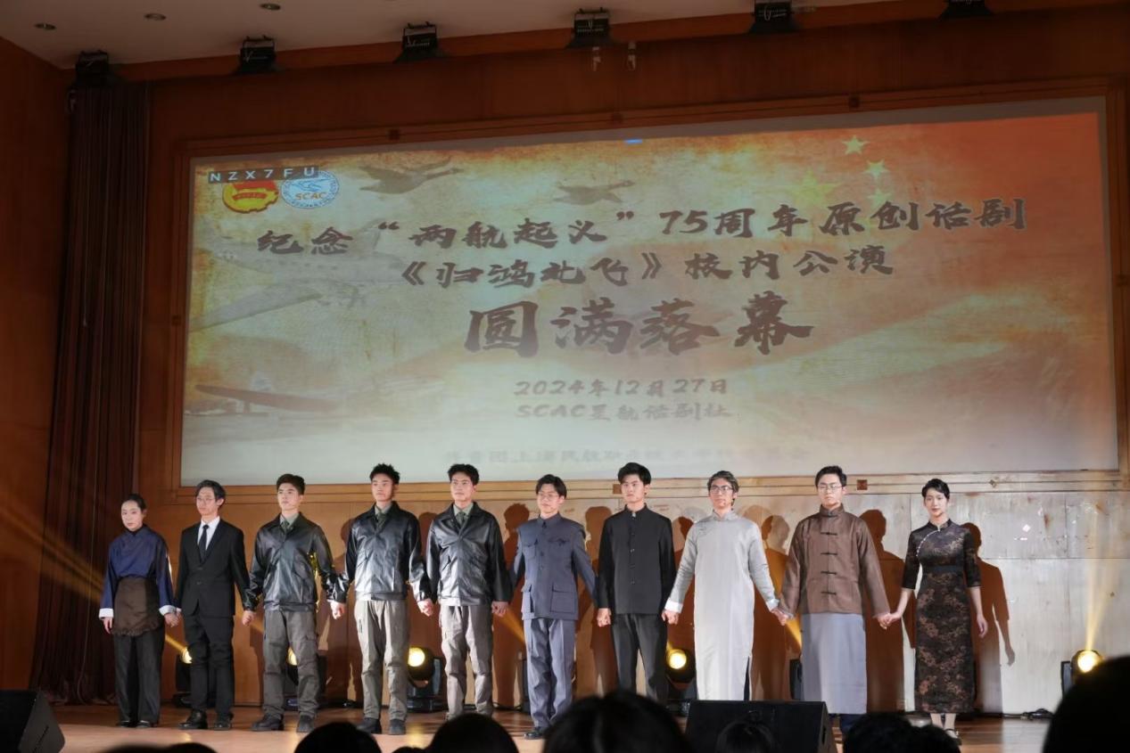 韩国大尺度巜偷欢2