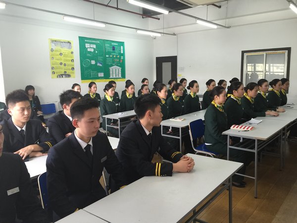 韩国大尺度巜偷欢2