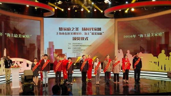 韩国大尺度巜偷欢2